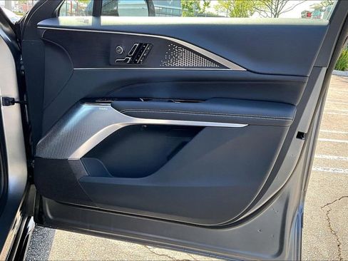 New 2026 Cadillac Lyriq V w/ LPO, Floor Liner Package AWD/4WD image 32