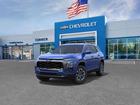 New 2026 Chevrolet Equinox ACTIV w/ LPO, Floor Liner Package AWD/4WD image 8