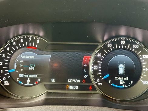 Used 2017 Ford Explorer Platinum AWD/4WD image 14