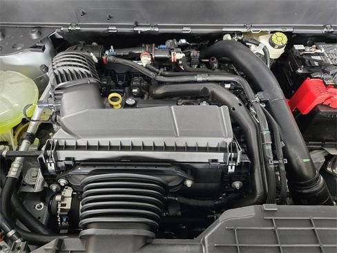 New 2025 Ford Maverick XLT w/ XLT Luxury Package image 22