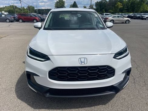 Used 2024 Honda HR-V LX image 9