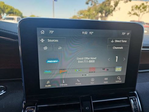 Used 2020 Lincoln Navigator Reserve AWD/4WD image 16