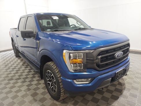 Used 2022 Ford F150 XLT w/ Equipment Group 302A High AWD/4WD image 4