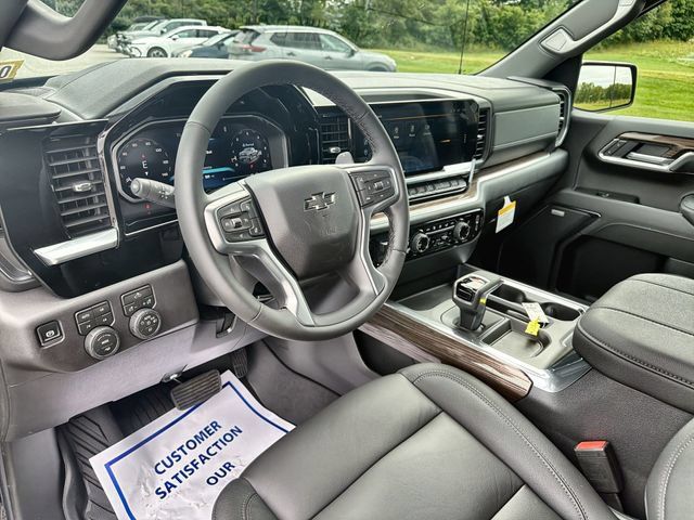 New 2026 Chevrolet Silverado 1500 RST w/ Convenience Package II AWD/4WD image 10