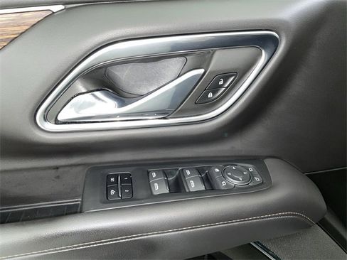 Used 2021 Chevrolet Tahoe High Country image 23