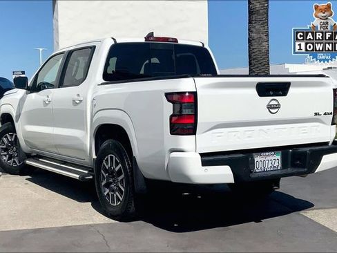 Used 2024 Nissan Frontier SL w/ Technology Package AWD/4WD image 12
