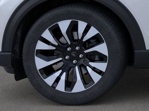 New 2026 Ford Explorer Platinum w/ LUX Leather Package image 20