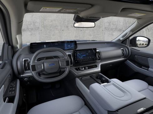 New 2026 Ford Expedition Max Platinum image 9