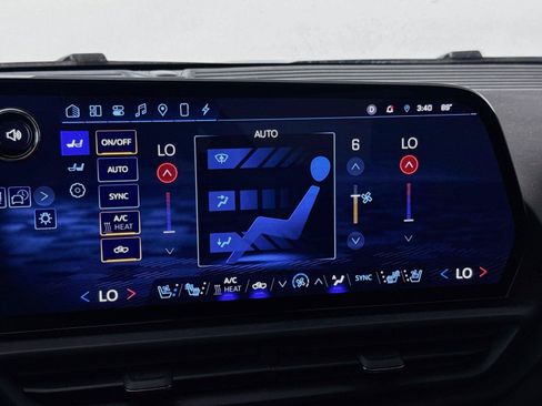 Used 2025 Chevrolet Silverado EV LT AWD/4WD image 14