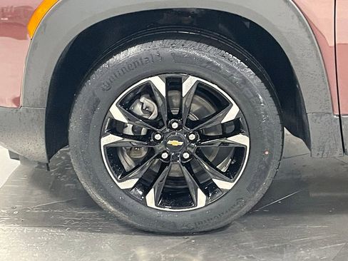 Used 2023 Chevrolet TrailBlazer LT w/ Convenience Package AWD/4WD image 34