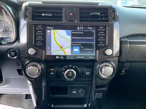 Used 2022 Toyota 4Runner SR5 Premium w/ Moonroof Package AWD/4WD image 30