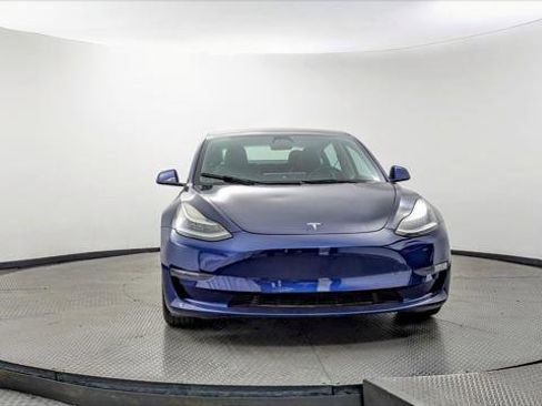 Used 2022 Tesla Model 3 Long Range AWD/4WD image 11