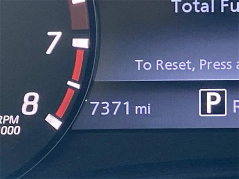 Used 2025 Nissan Frontier PRO-4X image 35