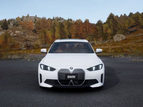 New 2026 BMW i4 eDrive40 image 3