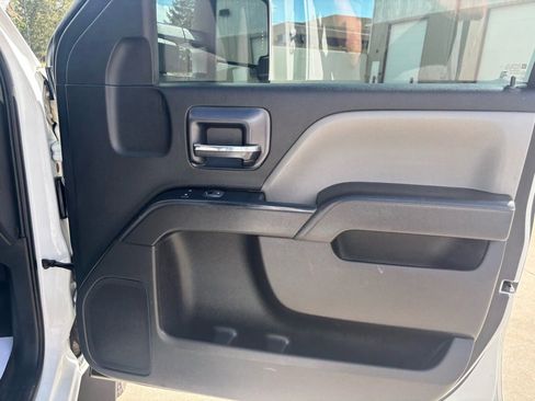 Used 2019 GMC Sierra 3500 4x4 Crew Cab image 16