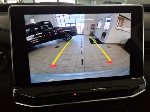 New 2026 Jeep Compass Limited image 9