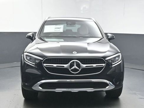 Used 2026 Mercedes-Benz GLC 300 image 3