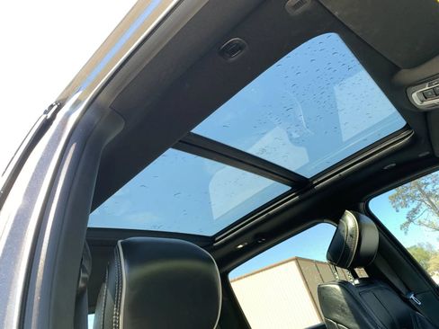 Used 2022 RAM 1500 Limited image 17