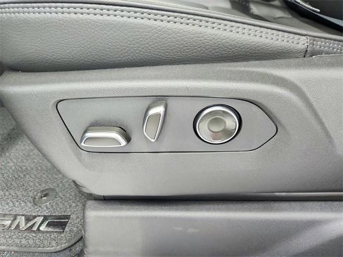 New 2026 GMC Sierra 2500 Denali w/ Denali Reserve Package image 20