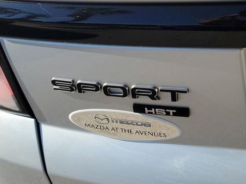 Used 2021 Land Rover Range Rover Sport HST image 7