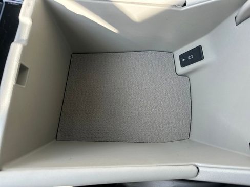 New 2026 Volkswagen Atlas SEL Premium R-Line image 21