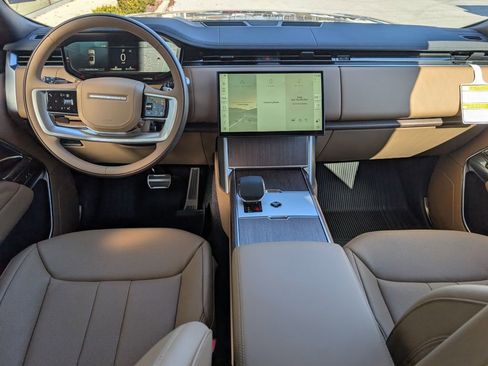New 2026 Land Rover Range Rover SE AWD/4WD image 9