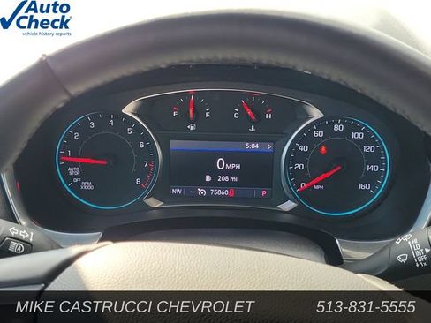 Used 2023 Chevrolet Traverse LT AWD/4WD image 11
