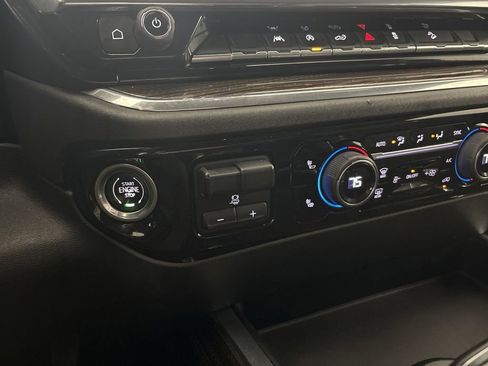 Used 2024 Chevrolet Silverado 1500 RST w/ Convenience Package II image 59