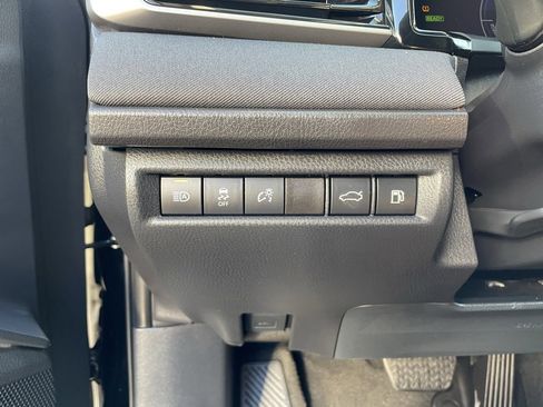 Certified 2025 Toyota Camry LE image 21