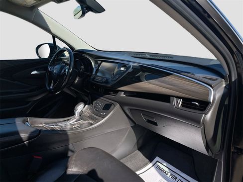 Used 2020 Buick Envision Essence image 30