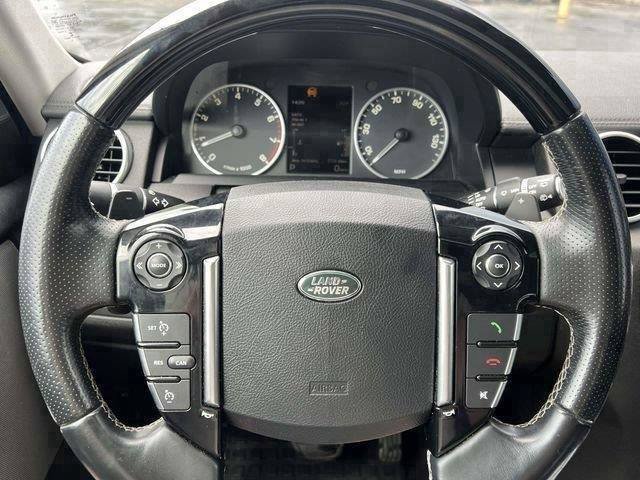 Used 2016 Land Rover LR4 HSE AWD/4WD image 24