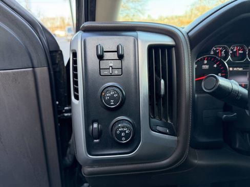 Used 2016 GMC Sierra 1500 SLT w/ SLT Premium Package image 11