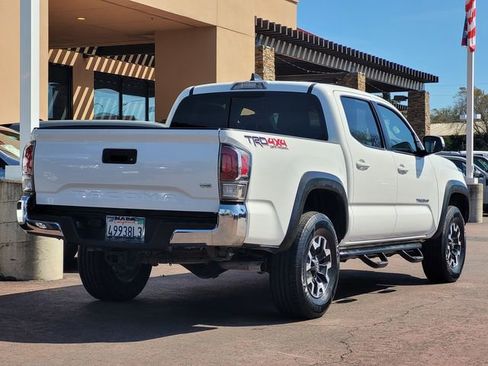 Certified 2022 Toyota Tacoma TRD Off-Road image 6