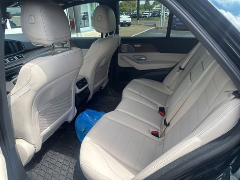 Used 2024 Mercedes-Benz GLE 350 4MATIC image 5