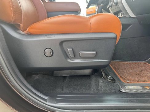 Used 2018 Toyota Tundra 1794 Edition image 35