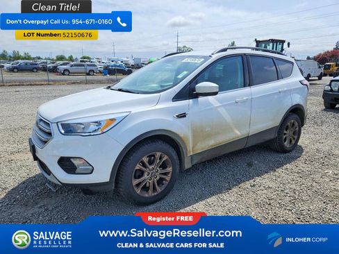Used 2018 Ford Escape SE w/ SE Sync 3 Package AWD/4WD image 1