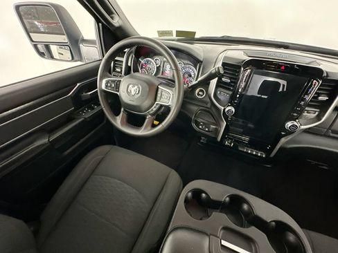Used 2026 RAM 2500 Big Horn AWD/4WD image 9