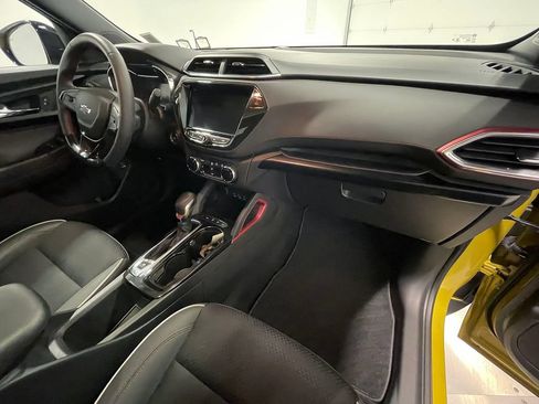 Used 2023 Chevrolet TrailBlazer RS w/ Sun and Liftgate Package AWD/4WD image 30