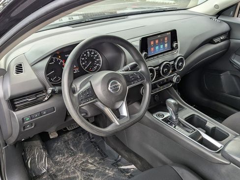 Used 2020 Nissan Sentra S image 12