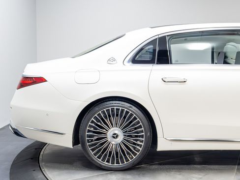Used 2023 Mercedes-Benz Maybach S 680 4MATIC image 19