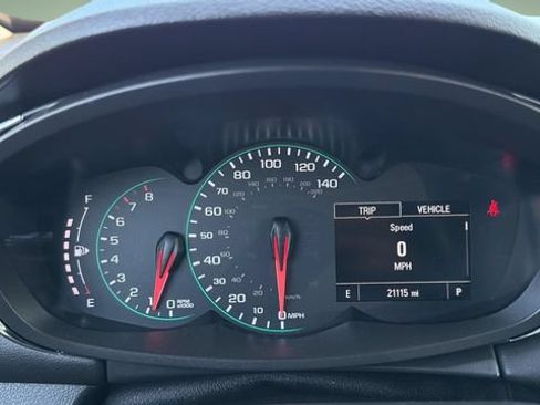 Used 2022 Chevrolet Trax LT w/ Sport Edition AWD/4WD image 13
