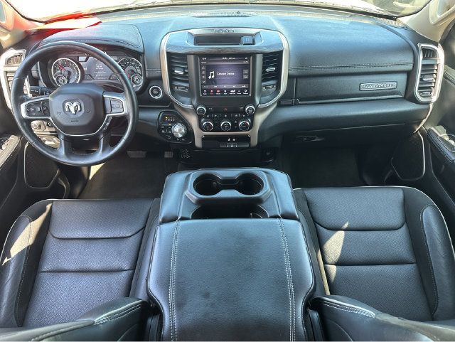 Used 2020 RAM 1500 Laramie w/ Off Road Group AWD/4WD image 14