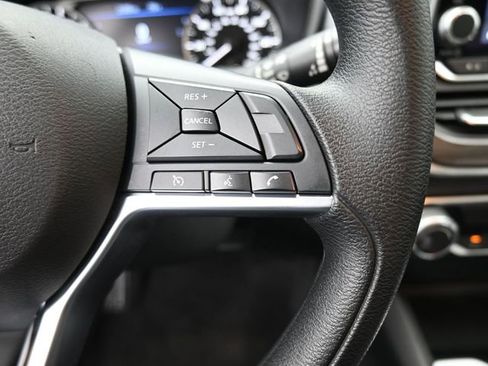 Used 2025 Nissan Altima 2.5 SV image 28