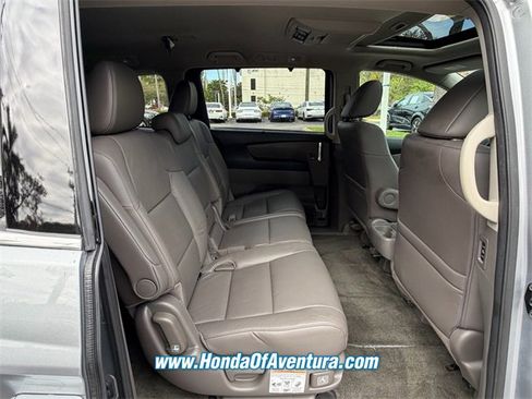 Used 2016 Honda Odyssey Touring image 16