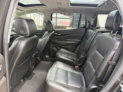 Used 2017 GMC Acadia SLT AWD/4WD image 27
