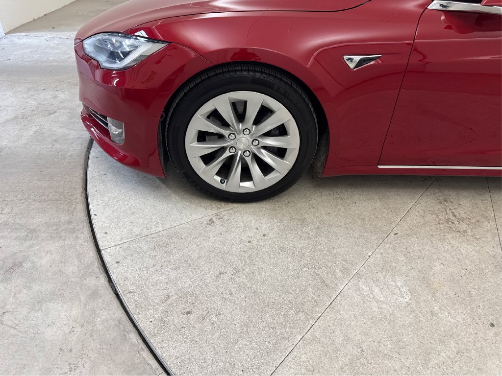 Used 2017 Tesla Model S 100D AWD/4WD image 12
