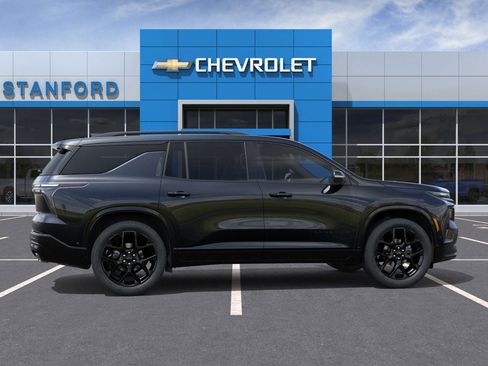 New 2026 Chevrolet Traverse RS w/ LPO, Floor Liner Package image 5