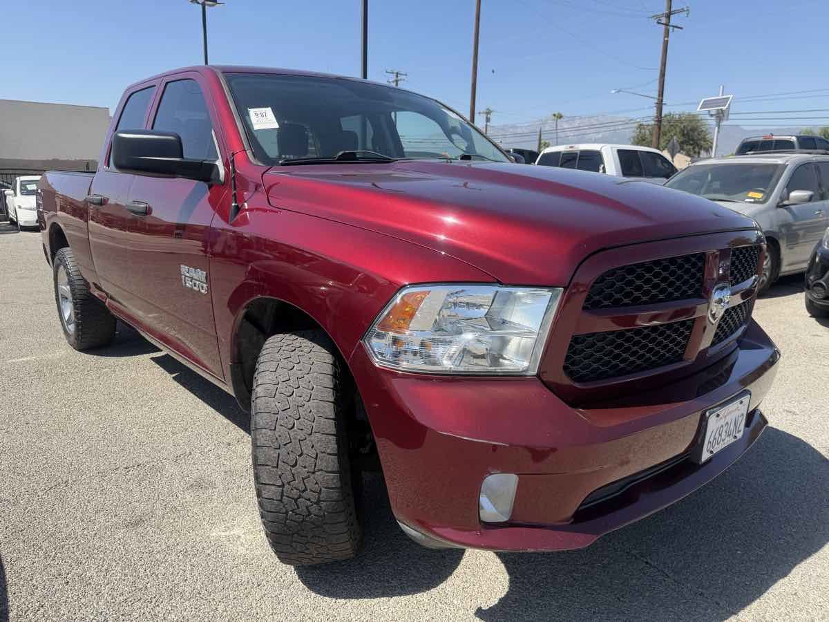 Used 2018 RAM 1500 Express w/ Express Value Package AWD/4WD image 9