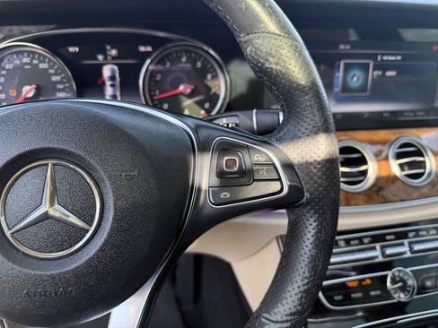 Used 2017 Mercedes-Benz E 300 image 12