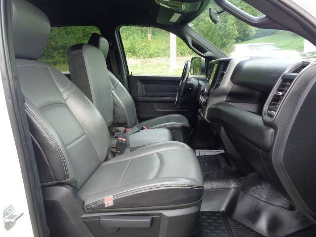 Used 2022 RAM 2500 Tradesman AWD/4WD image 22